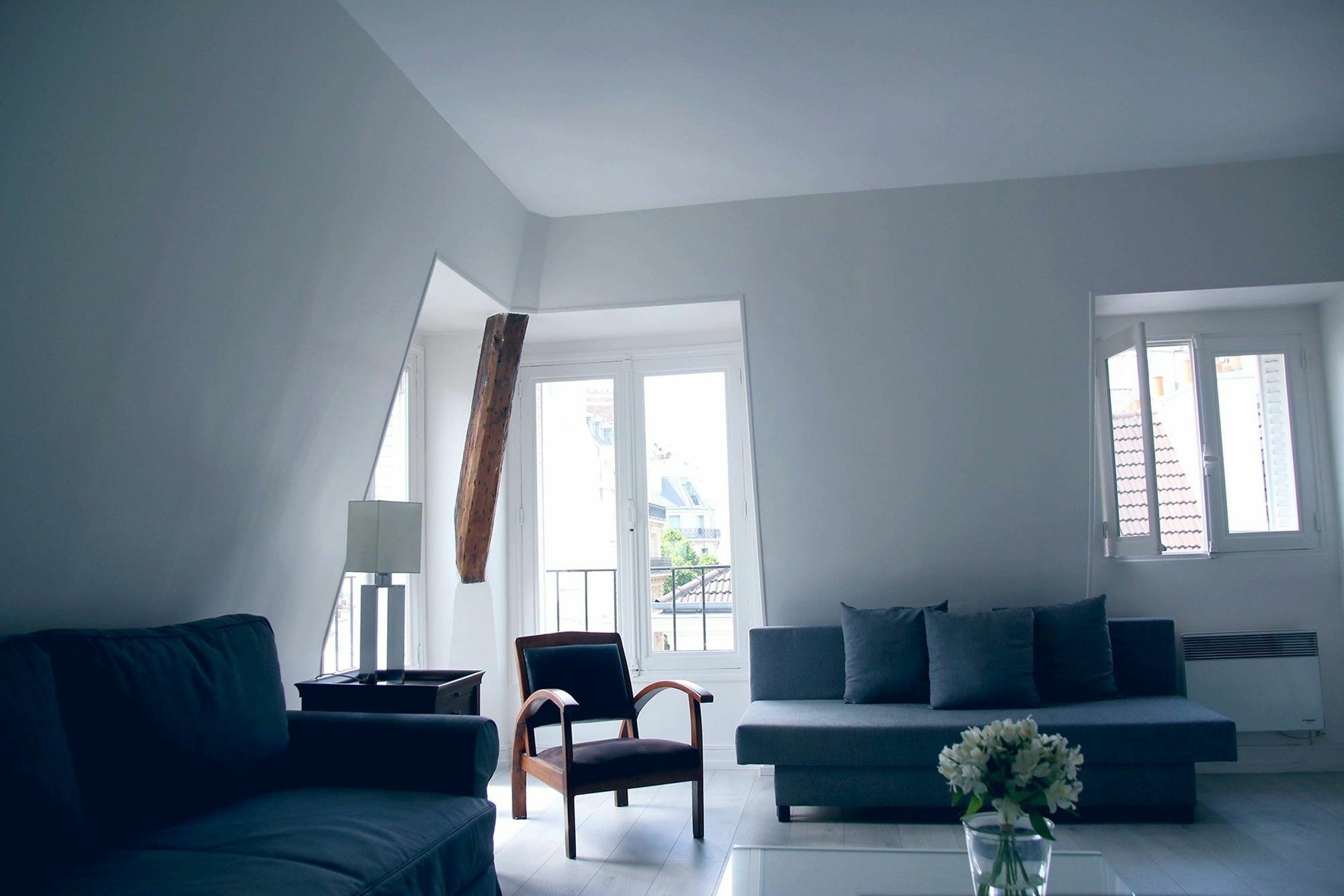 Rue De Ponthieu Central Furnished Apartment ปารีส ภายนอก รูปภาพ