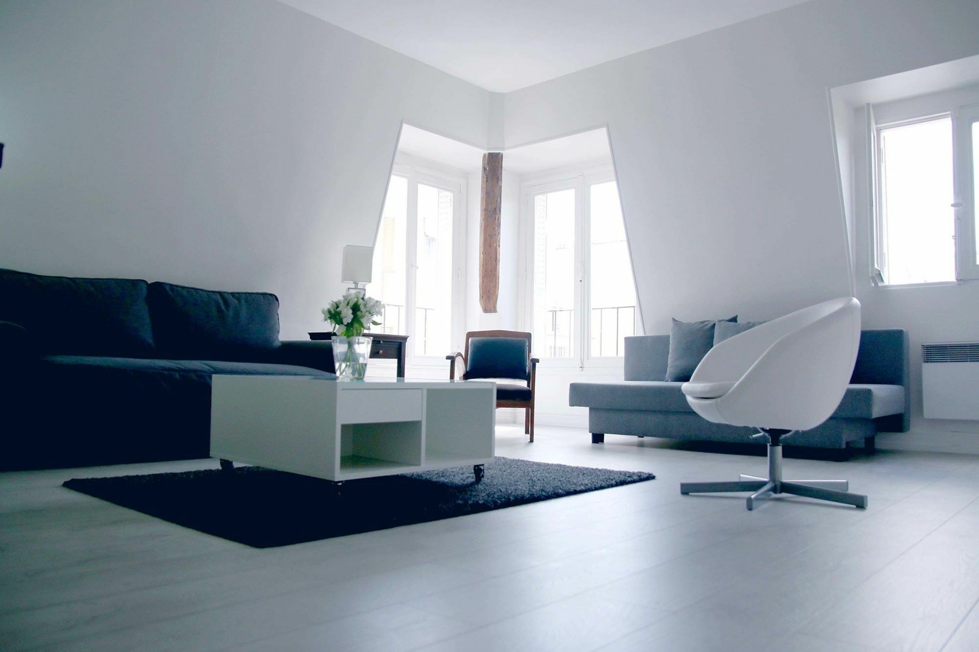 Rue De Ponthieu Central Furnished Apartment ปารีส ภายนอก รูปภาพ